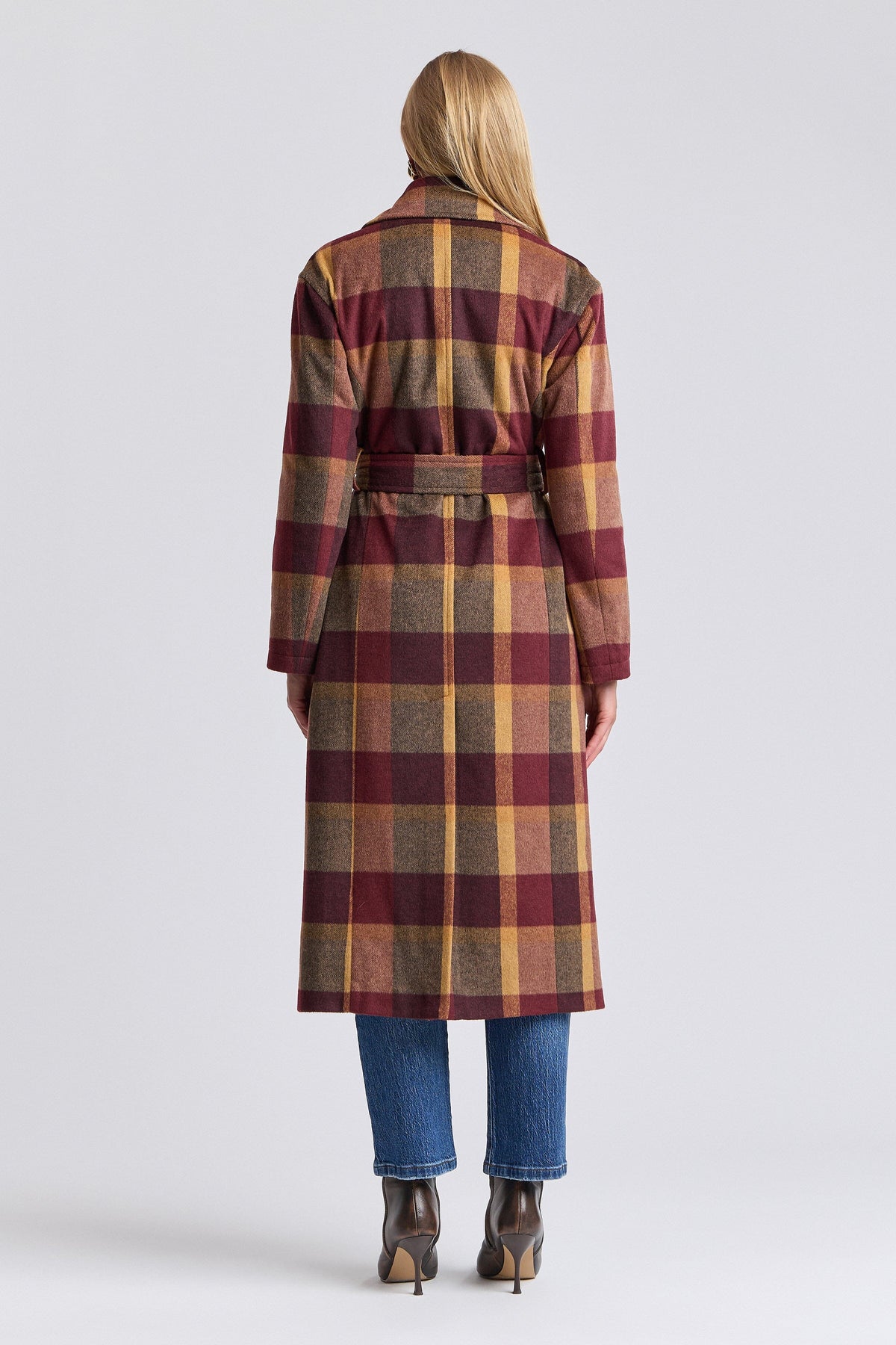 Faux wool plaid long coats women with a belt - Shop designer plaid long maxi coats by Avec Les Filles.