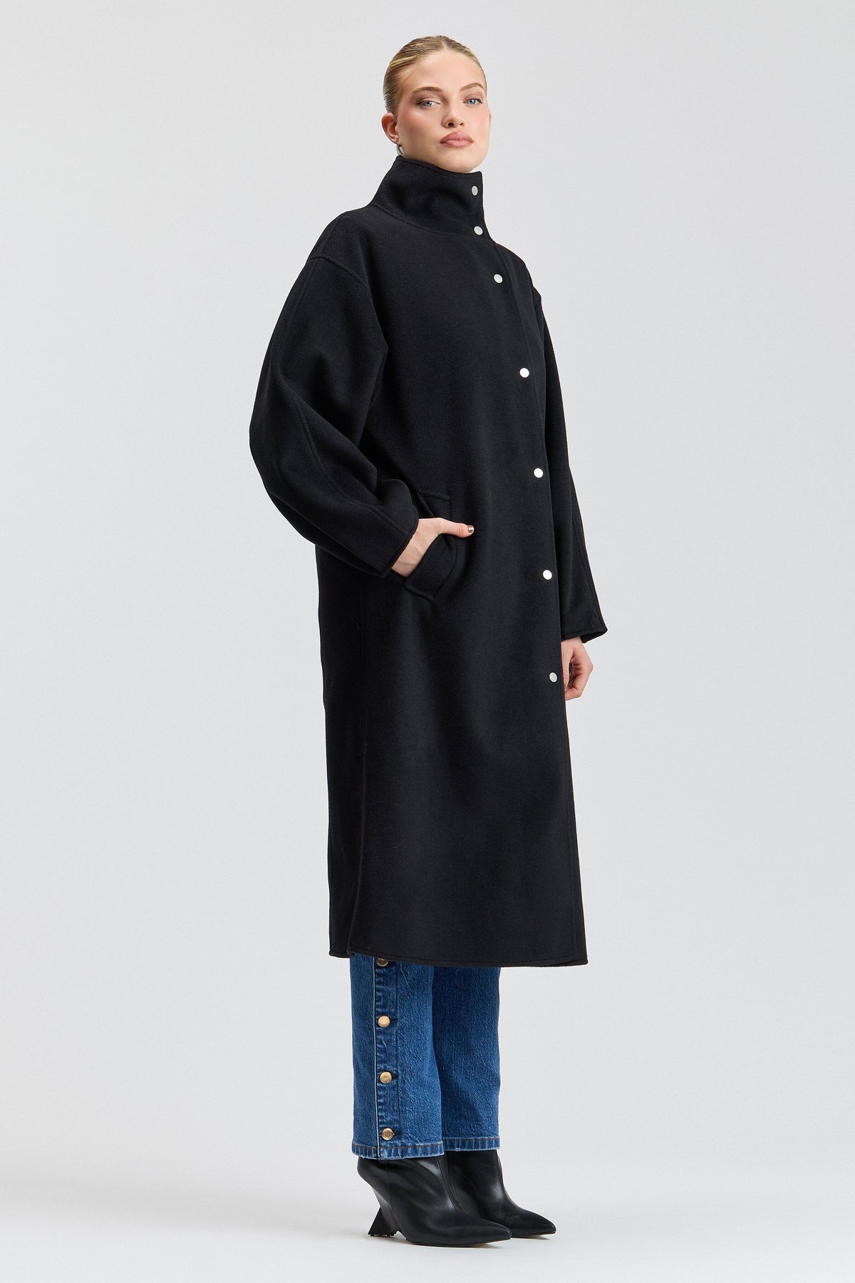 Double Faced Faux Wool Oversized Cocoon Coat - Black Coats & Jackets Avec Les Filles 
