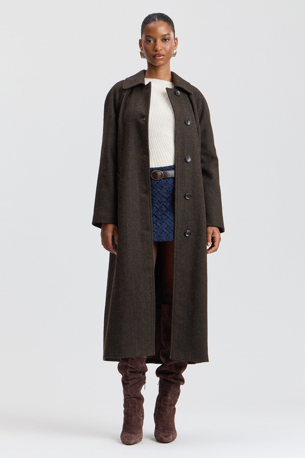 Herringbone brown wool coat with removable belt and pointed collar - Shop women's long coats by Avec Les Filles.