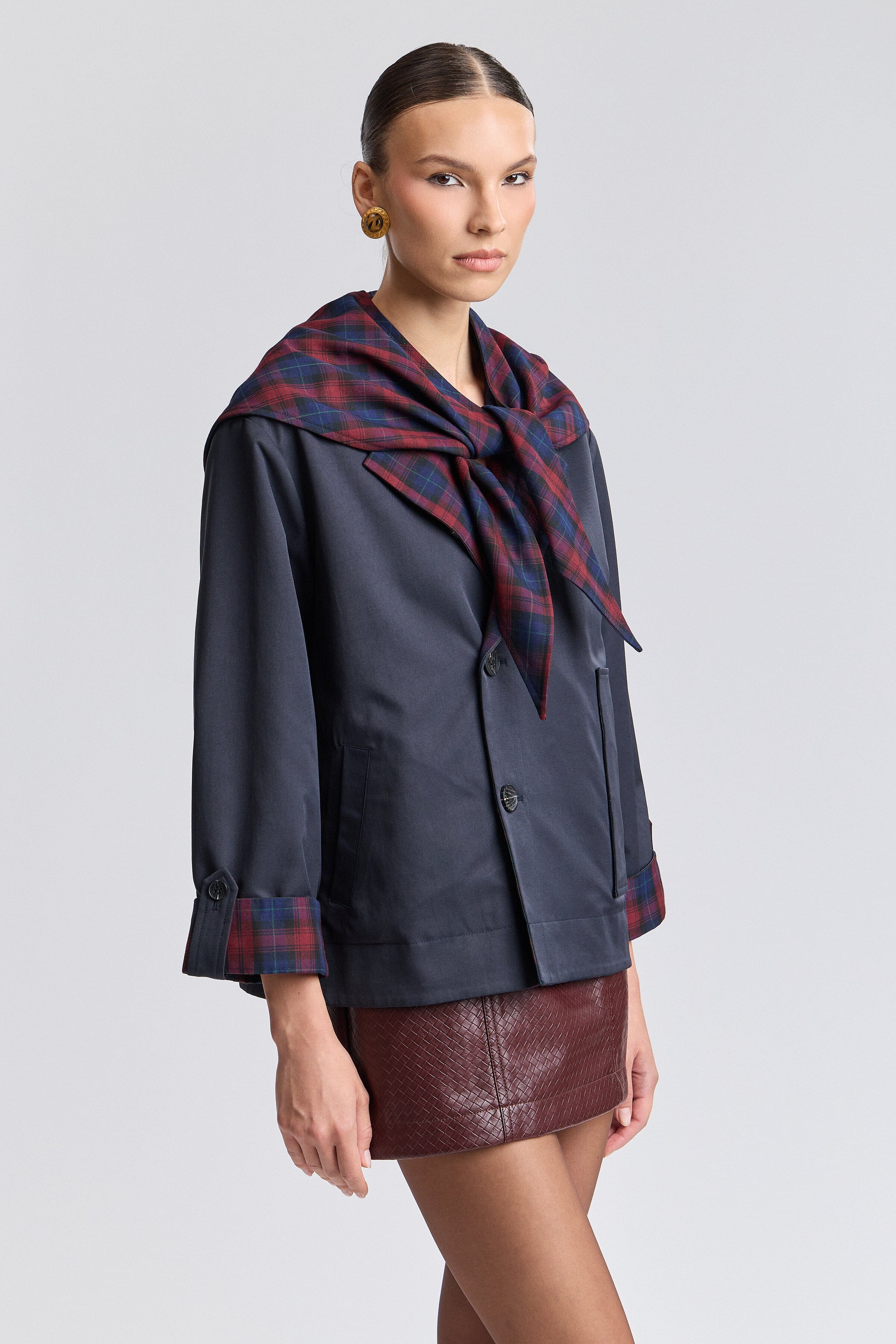 plaid barn reversible jacket with a point collar and detachable plaid scarf. Shop women's cute jackets by Avec Les Filles.