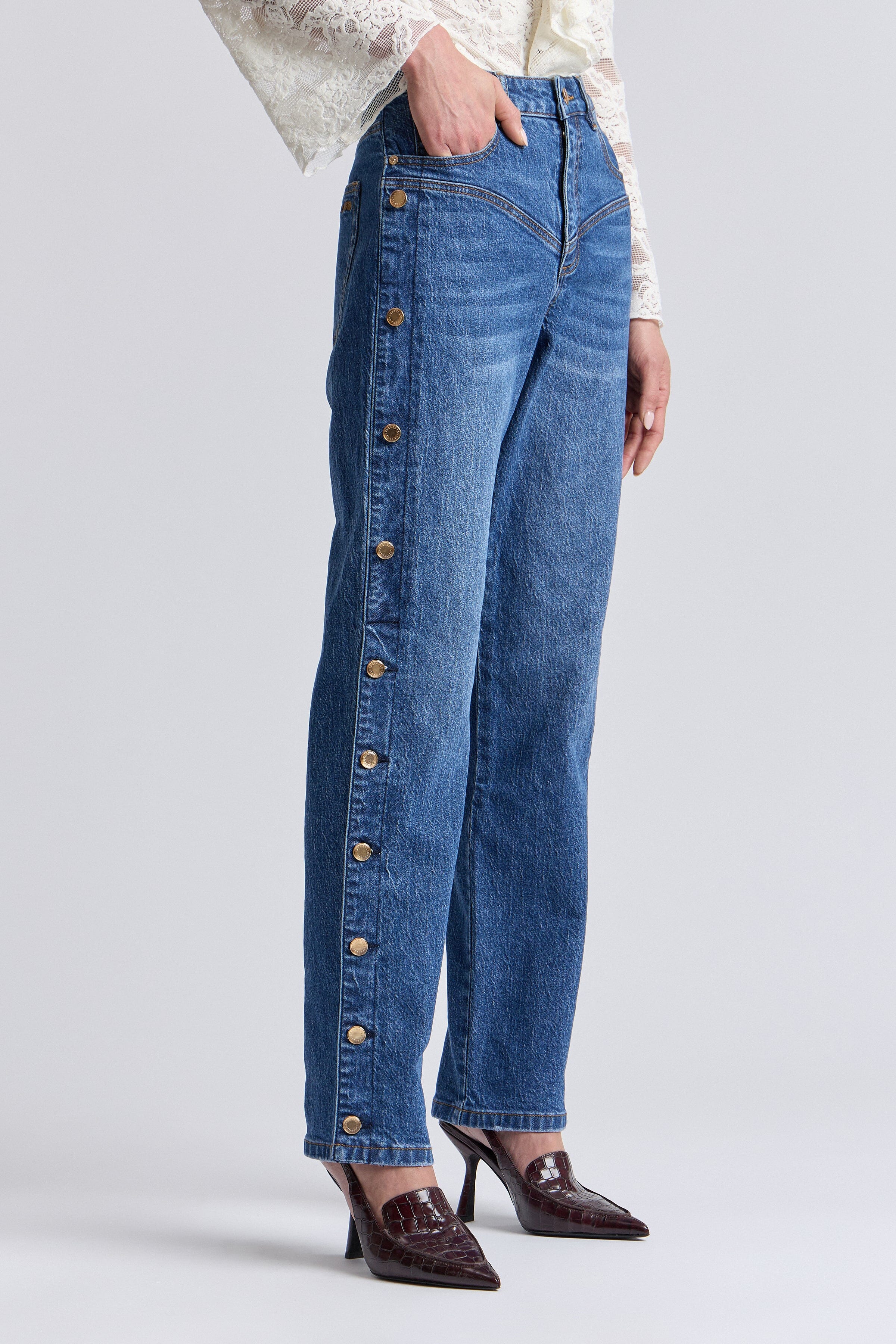 Embellished blue straight leg jeans women with a high-rise waistband. Shop women's cute denim jeans by Avec Les Filles.