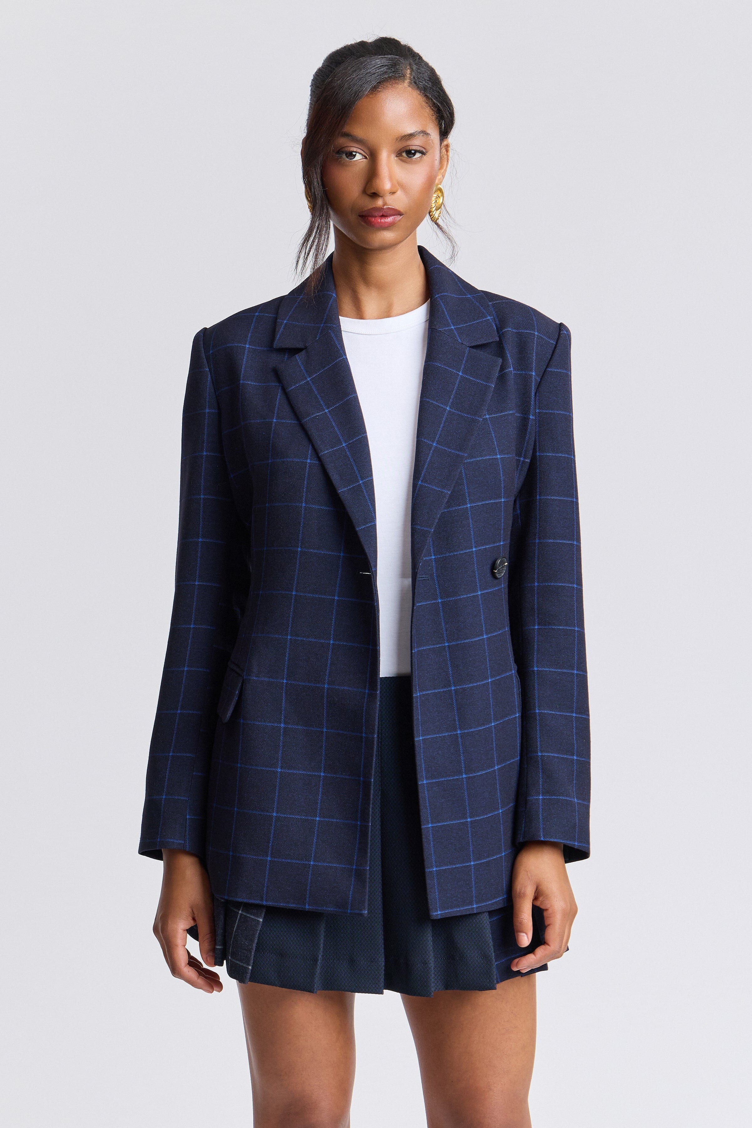 Tailored single-breasted button-front navy blue blazer for women - Shop cute blazer jackets by Avec Les Filles.