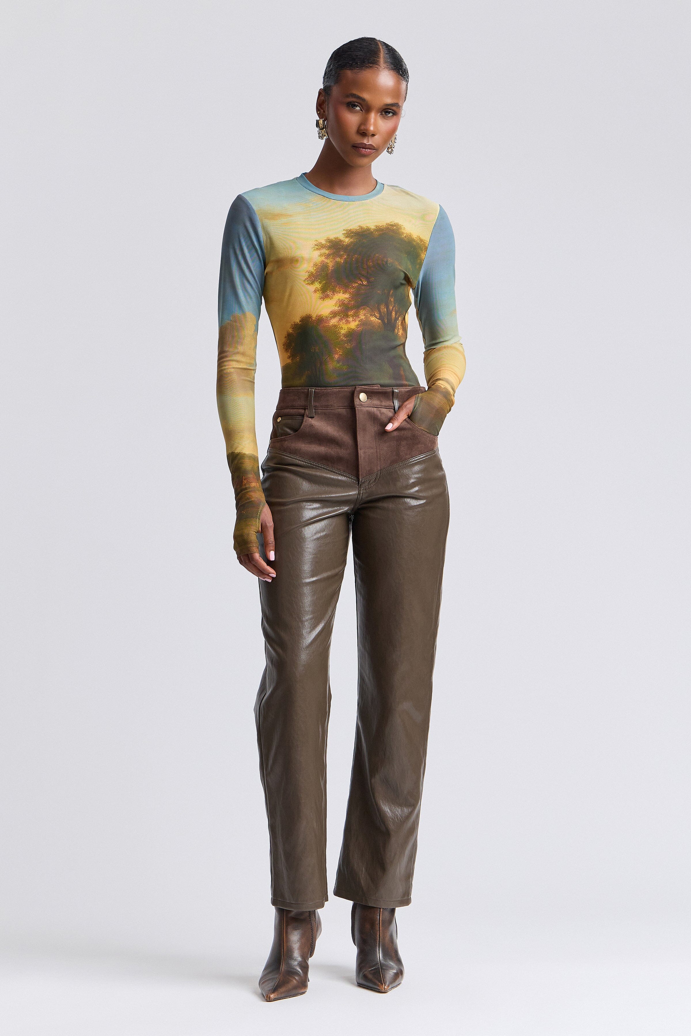 Straight-leg olive faux leather pants with high-rise waist - Shop women's faux leather pants by Avec Les Filles.