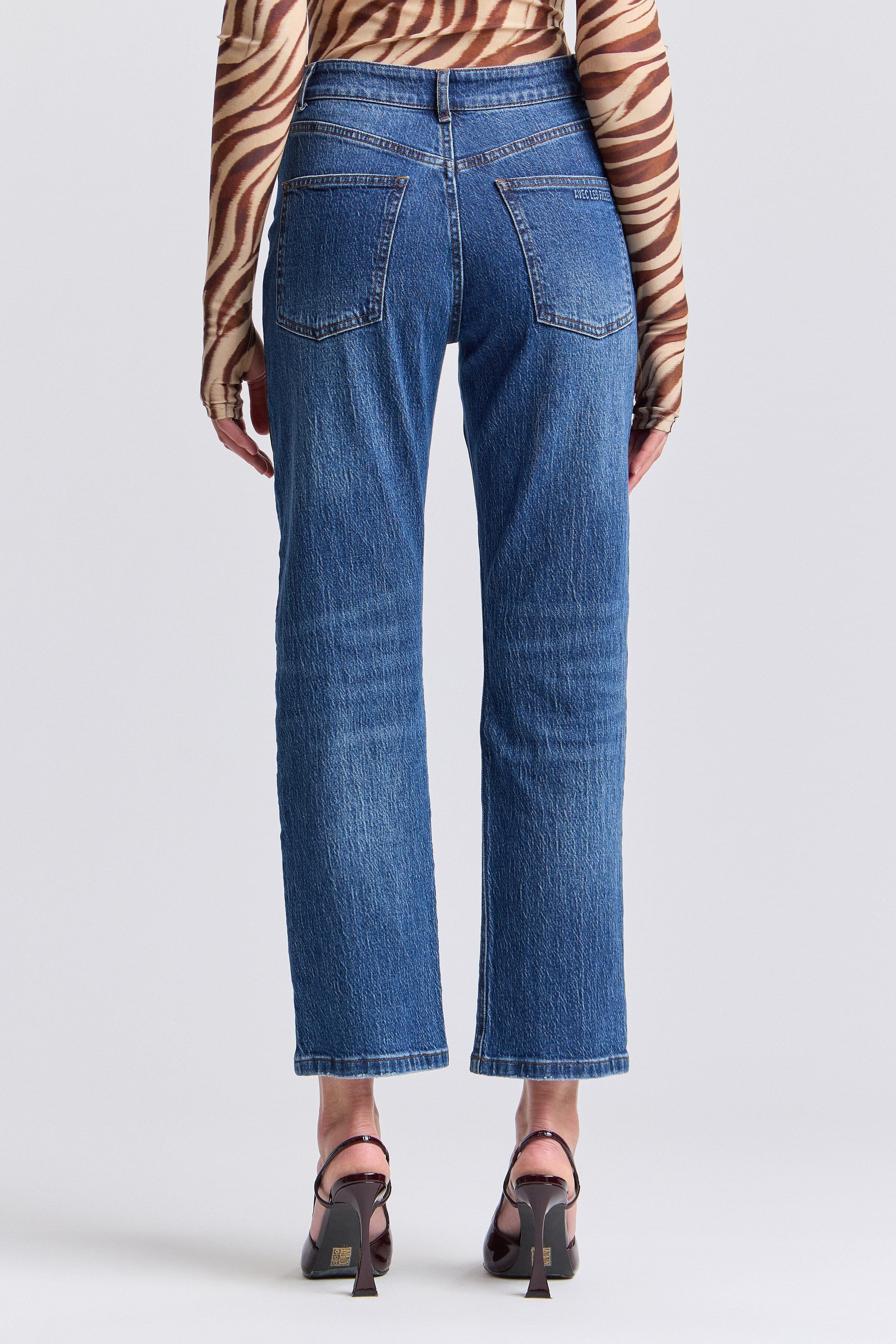 Straight-leg indigo blue cropped denim carpenter jeans with pockets - Shop women's denim jeans by Avec Les Filles.