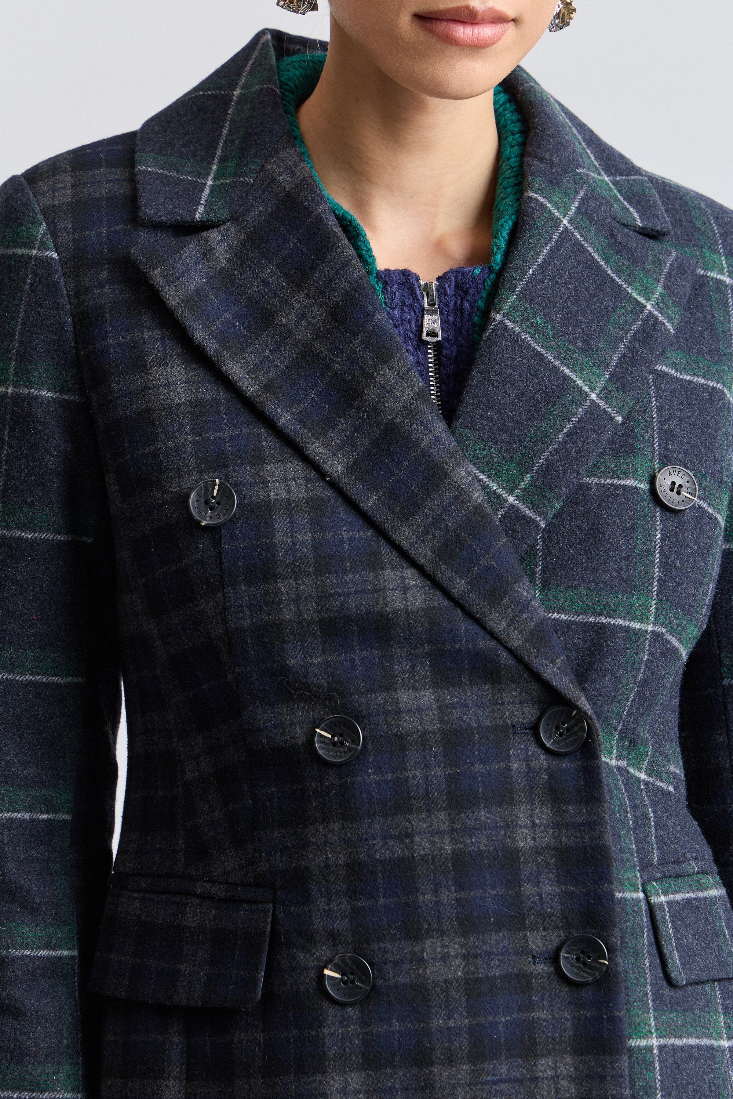 Double-breasted button-front blue plaid blazer with long sleeves - Shop womens plaid blazer jackets by Avec Les Filles.