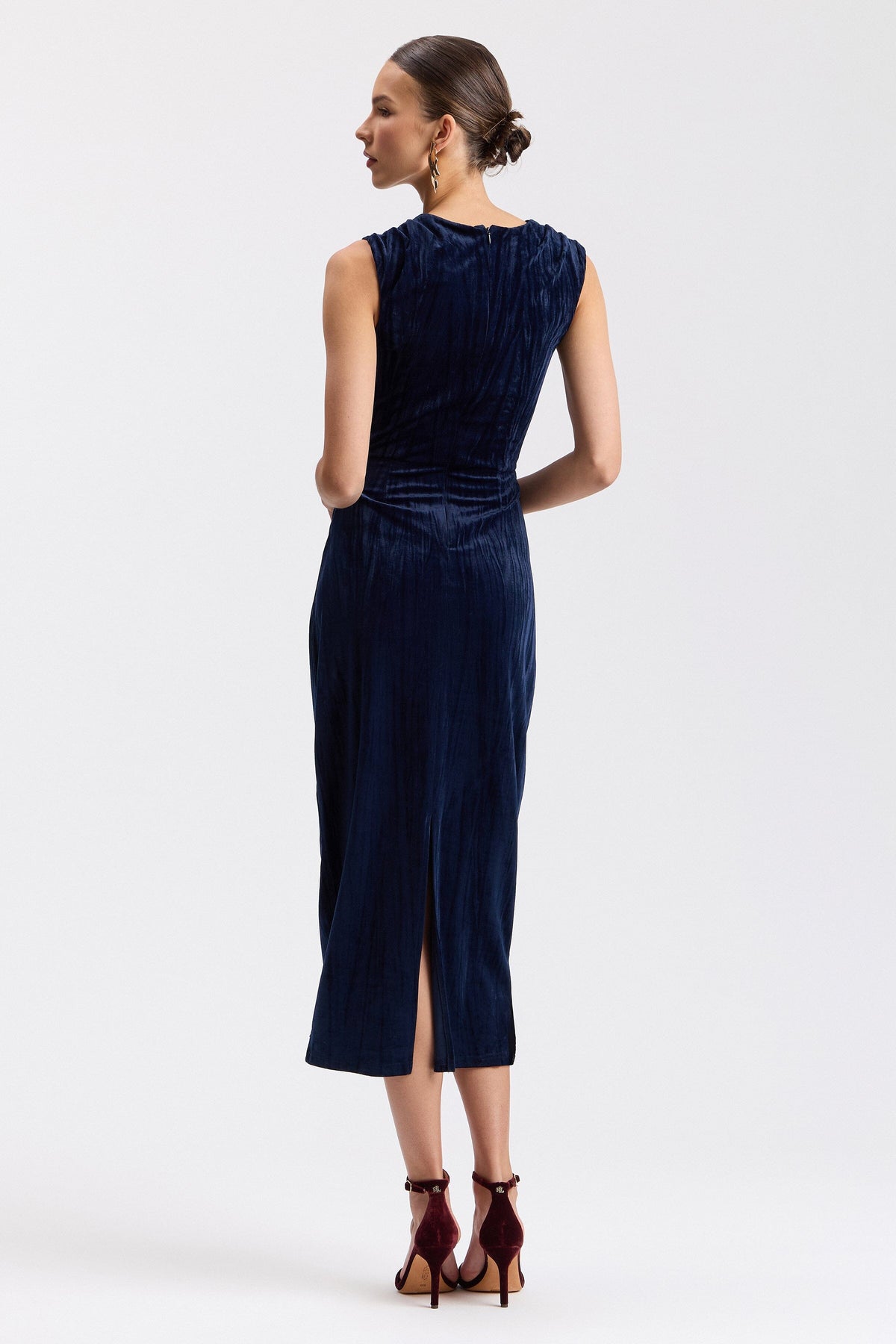 Sleeveless midi velvet dress women - Shop designer midi dresses by Avec Les Filles.
