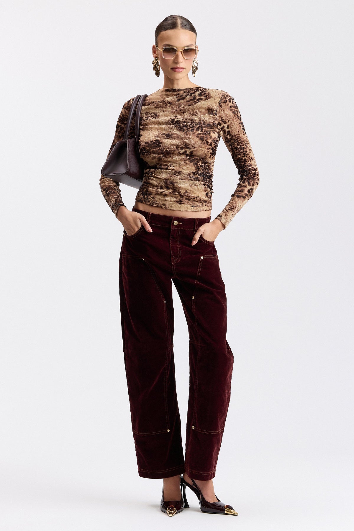 Stretch cotton wide-leg carpenter brown denim jeans - Shop women's cute carpenter jeans by Avec Les Filles.