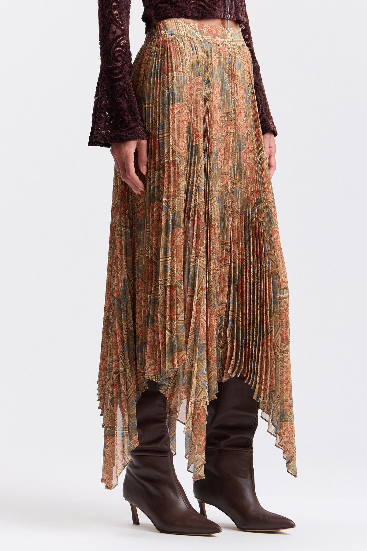 Printed chiffon pleated long skirt with an elastic waist - Shop designer women's cute maxi dresses by Avec Les Filles.