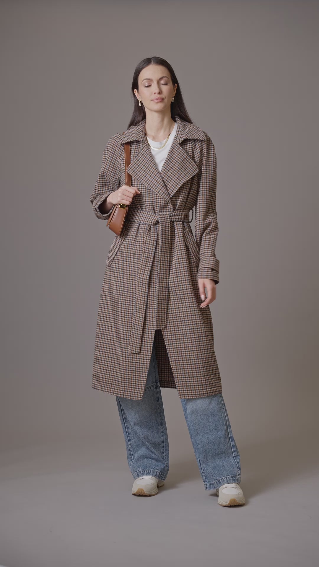 open front drape trench coat brown blue plaid outerwear - figure flattering designer fashion work appropriate coats for women