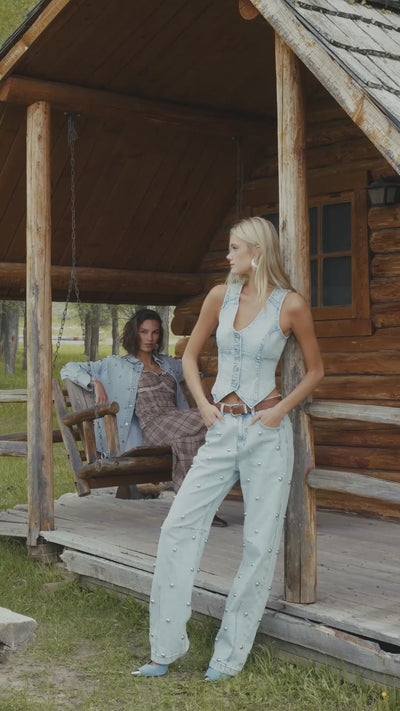 Studded straight leg light blue wash cotton high-rise jeans with five-pockets - Cute women's jeans by Avec Les Filles