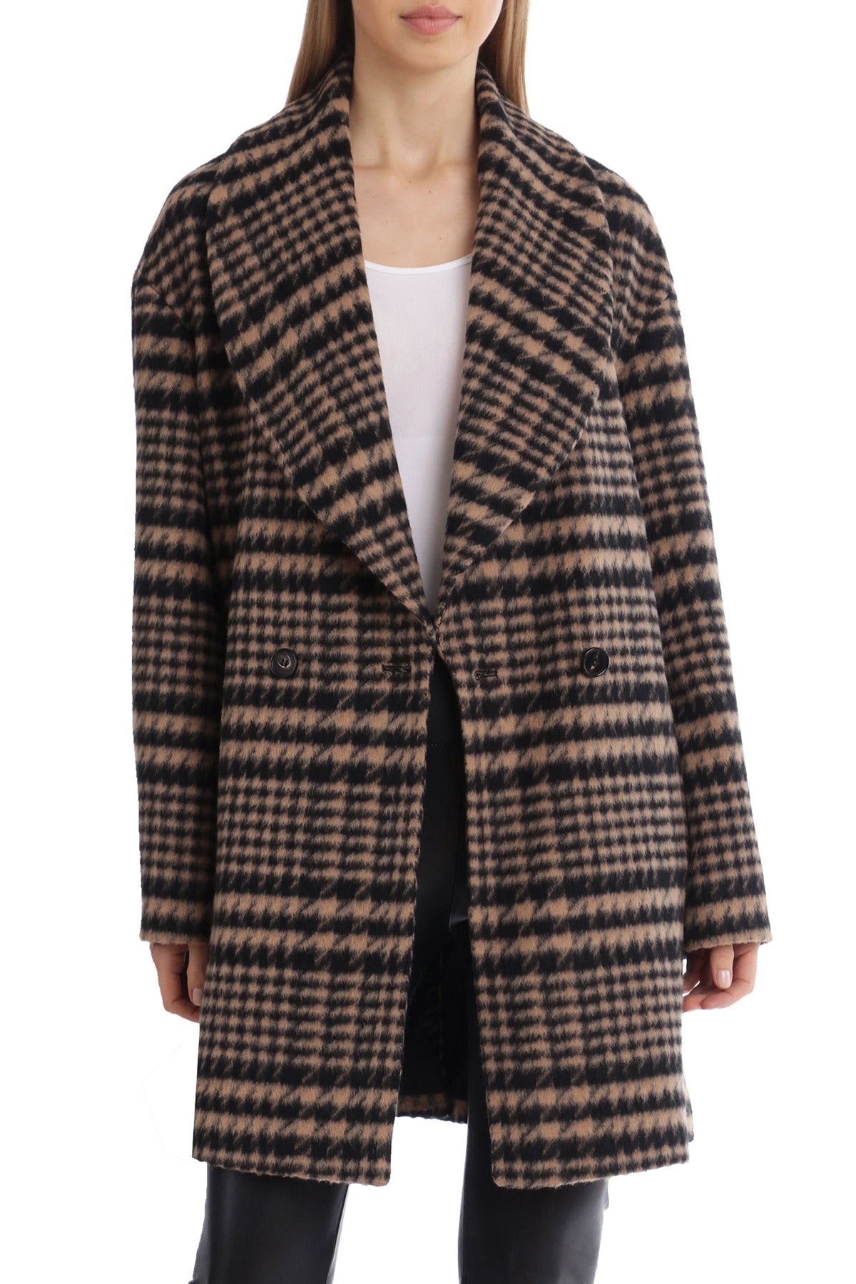 Houndstooth plaid oversized women's flattering fashion peacoat outerwear Avec Les Filles camel brown and black coat  