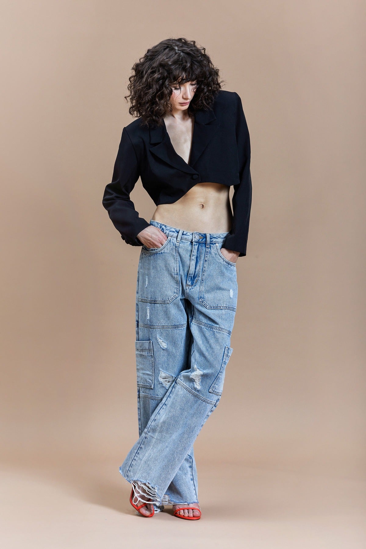 Distressed Wide Leg Denim Cargo Pants Tunnel Wash Blue - Flattering Oversized Baggy High-Waisted Jeans for Women